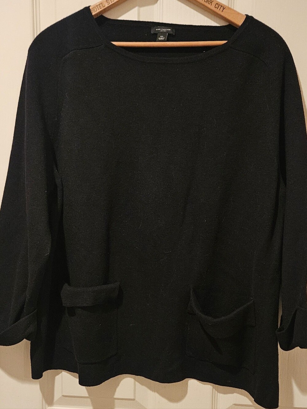 Ann Taylor Black 3/4 Length Sleeve Sweater